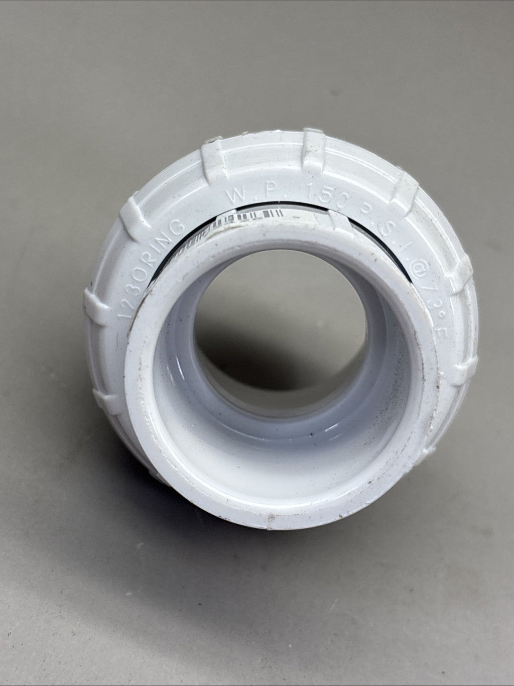 LOT of 8 - Lasco PVC Union, Socket x Socket, 1" Pipe Size