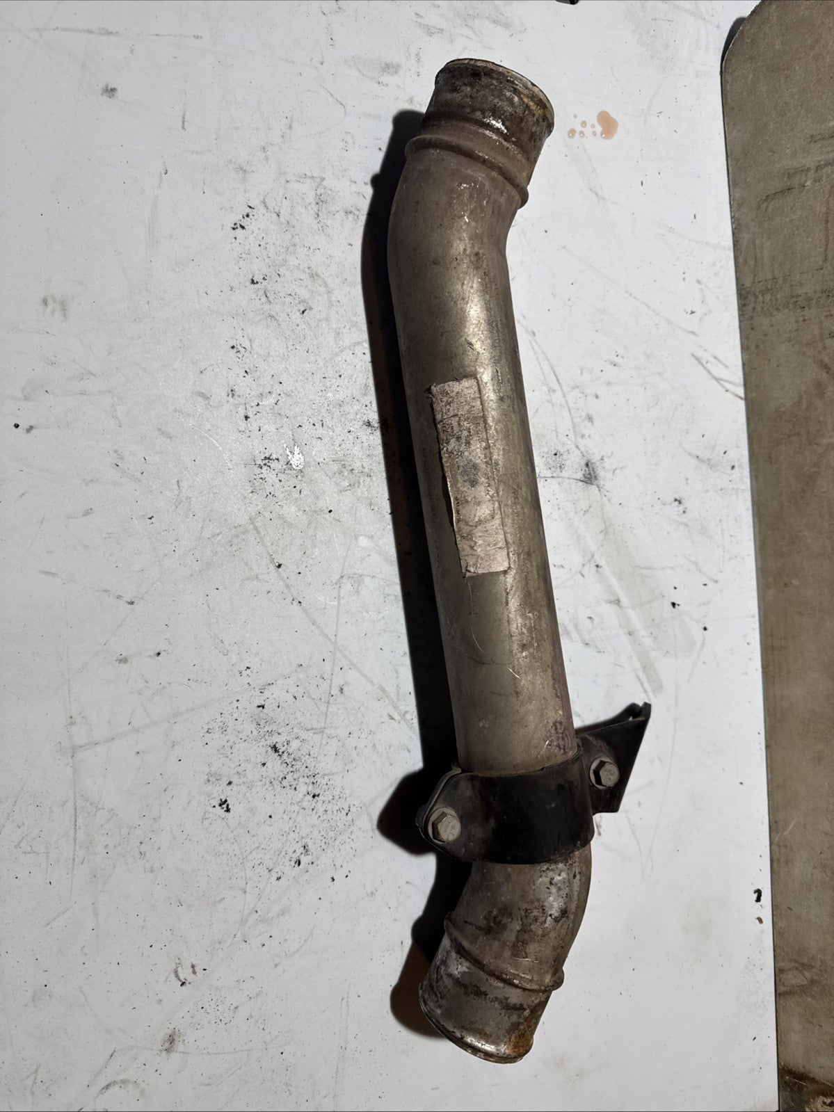 A05-18572-000 FREIGHTLINER CASCADIA 126 RADIATOR PIPE/HOSE 3450701