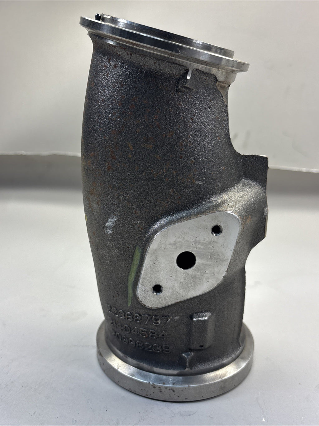 MACK / VOLVO TURBO CONNECTION  P/N: 22388797 / 21404584 / 20998239