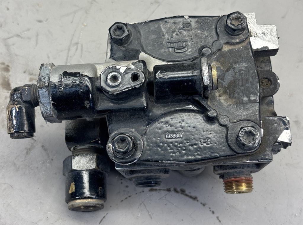 BENDIX ABS RELAY VALVE MODULATOR T-5019505 OEM K138307