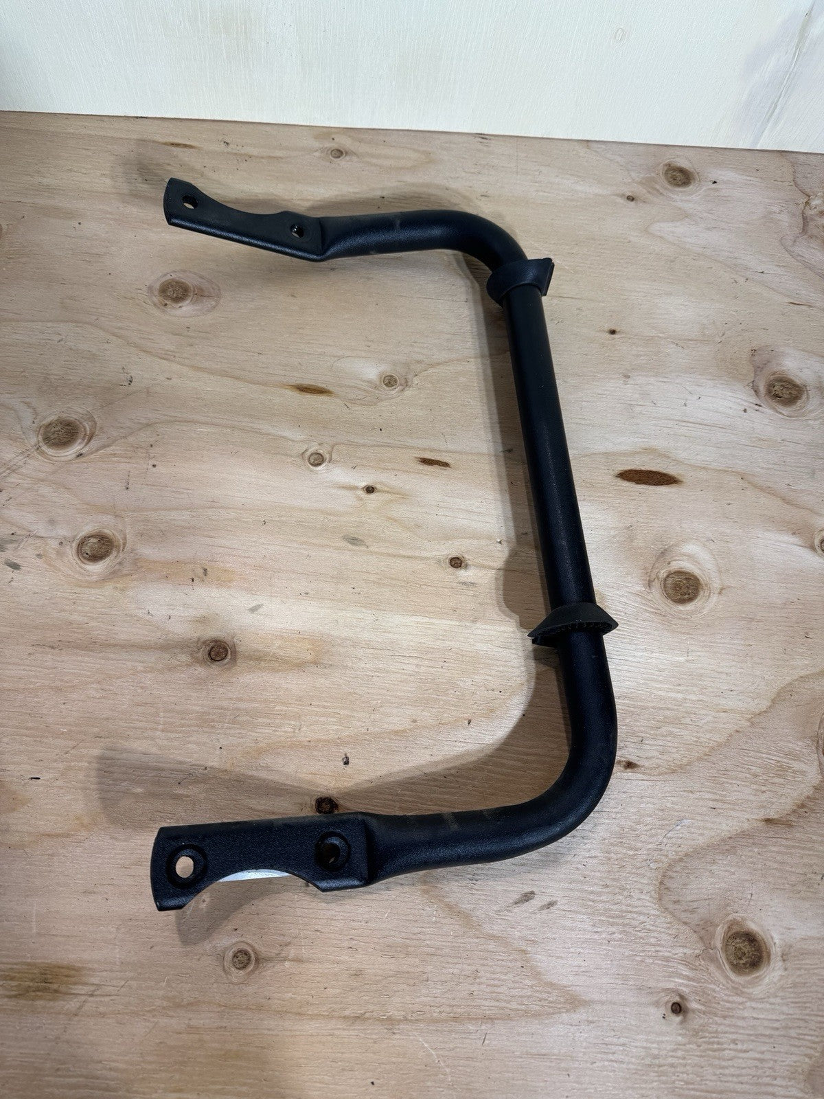 PACCAR     KENWORTH   CAB GRAB HANDLE      S56-1049-601