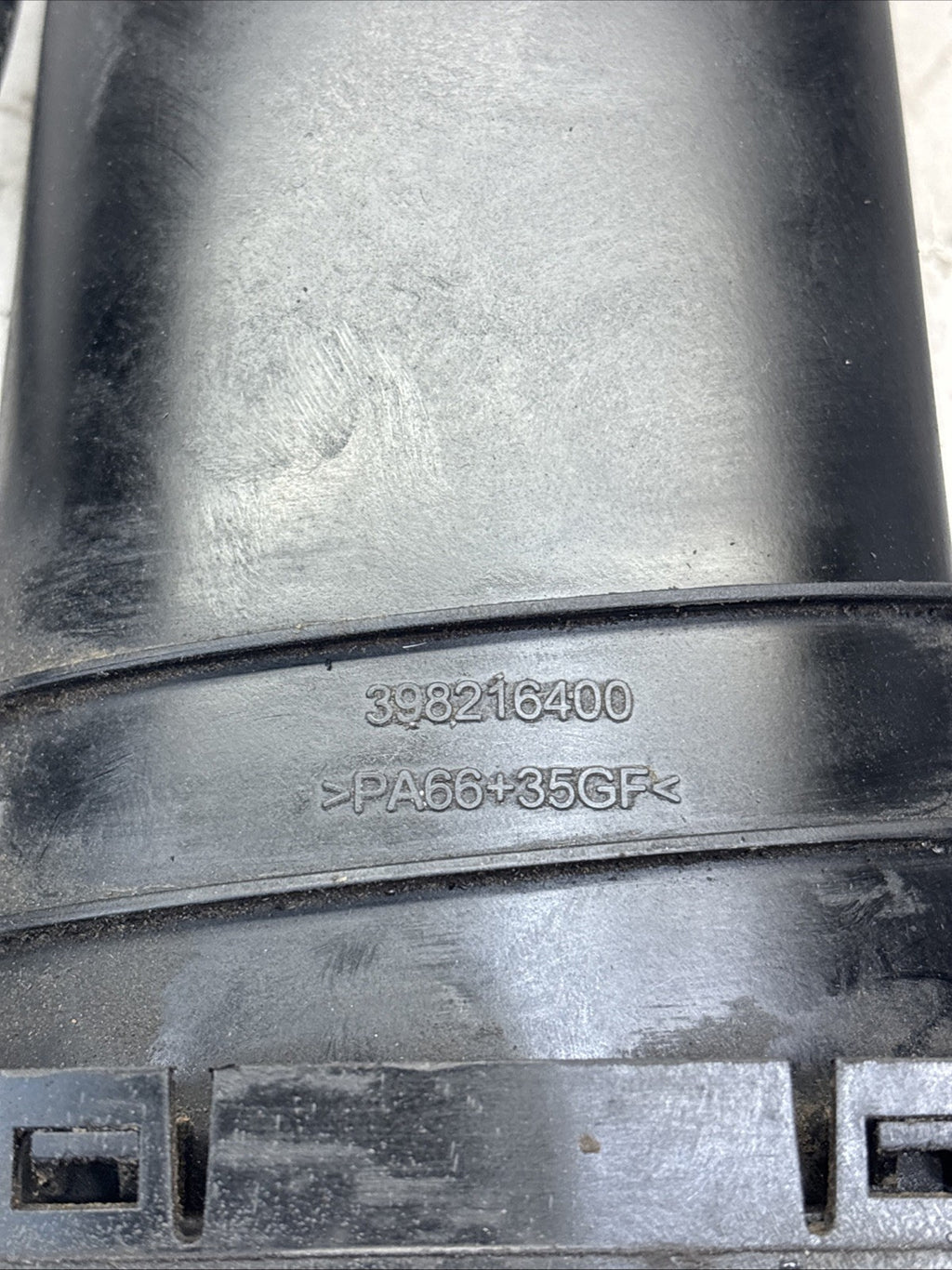 Paccar 1857675 Carbon Tank Kit / 1857675 fuel filter in tank