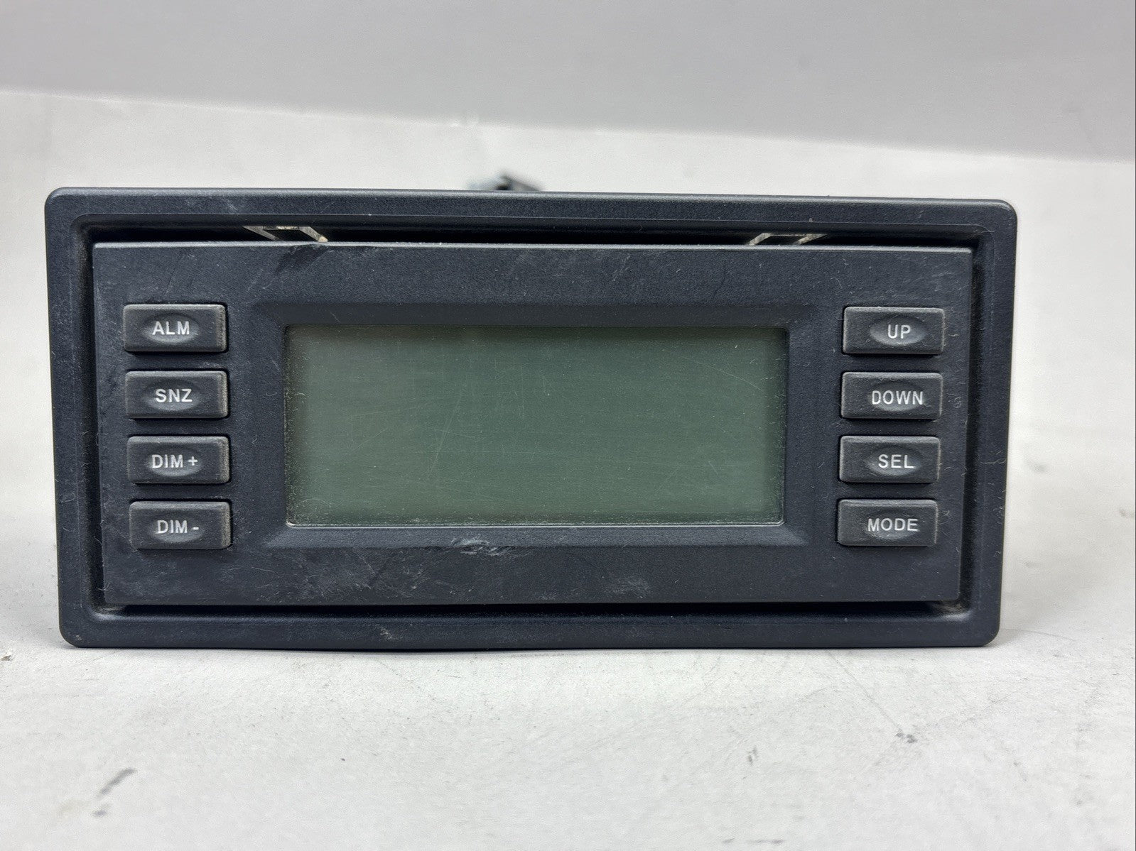 Peterbilt 579 Sleeper Alarm Clock Control Unit 2020 OEM PP104243 REV- 12412AA