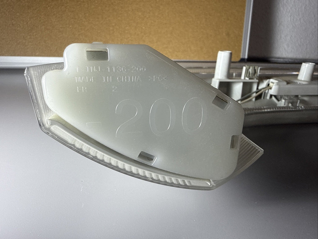 Freightliner DOME LIGHT A22-73822-000 , 4279-001