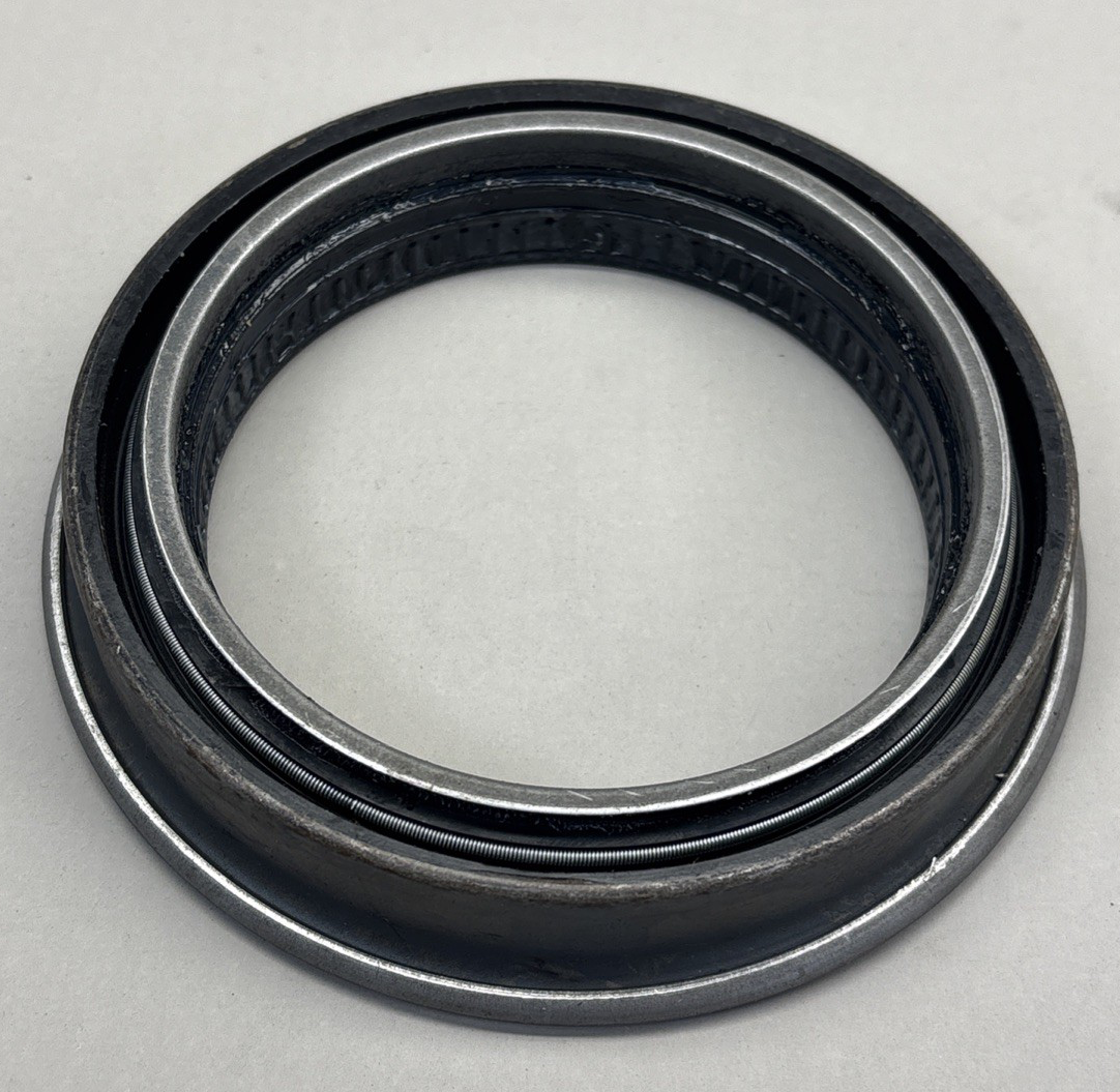 B.J.'S GEAR - 100494  OIL SEAL