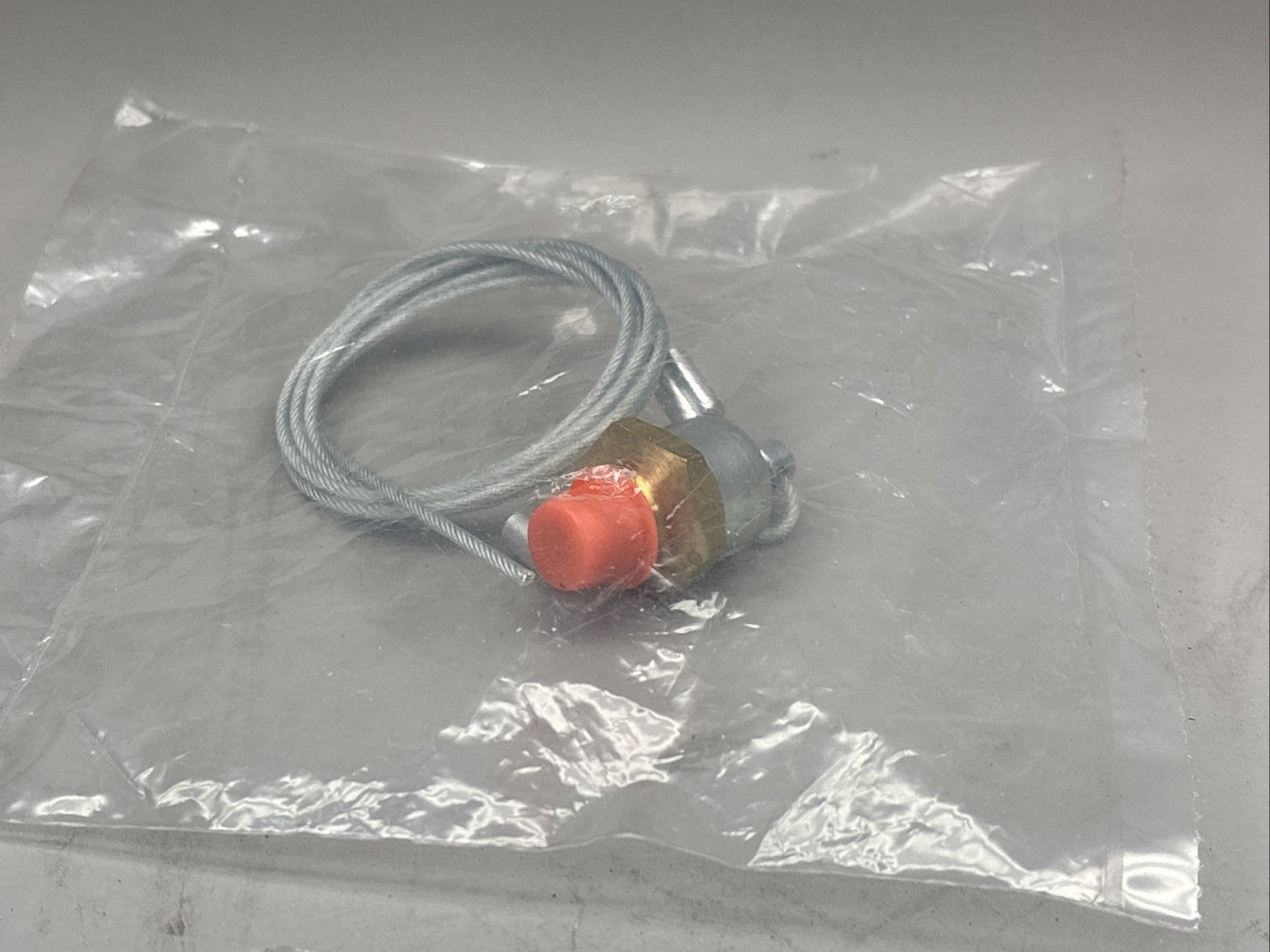 Meritor Wabco RKN21004  Air Tank Drain Valve