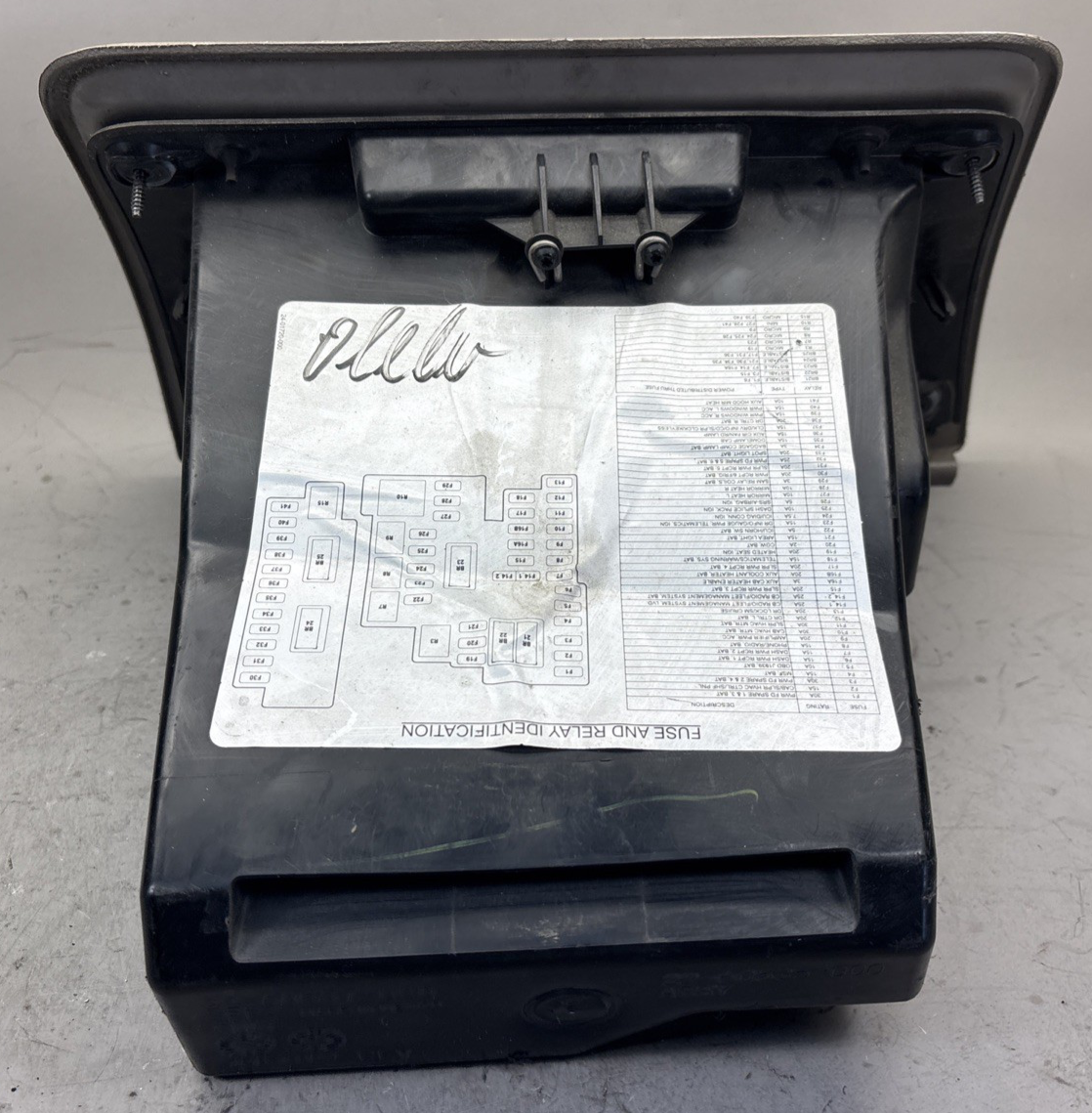 Freightliner 22-60537-000 Glove Box Assy 22-60535-000