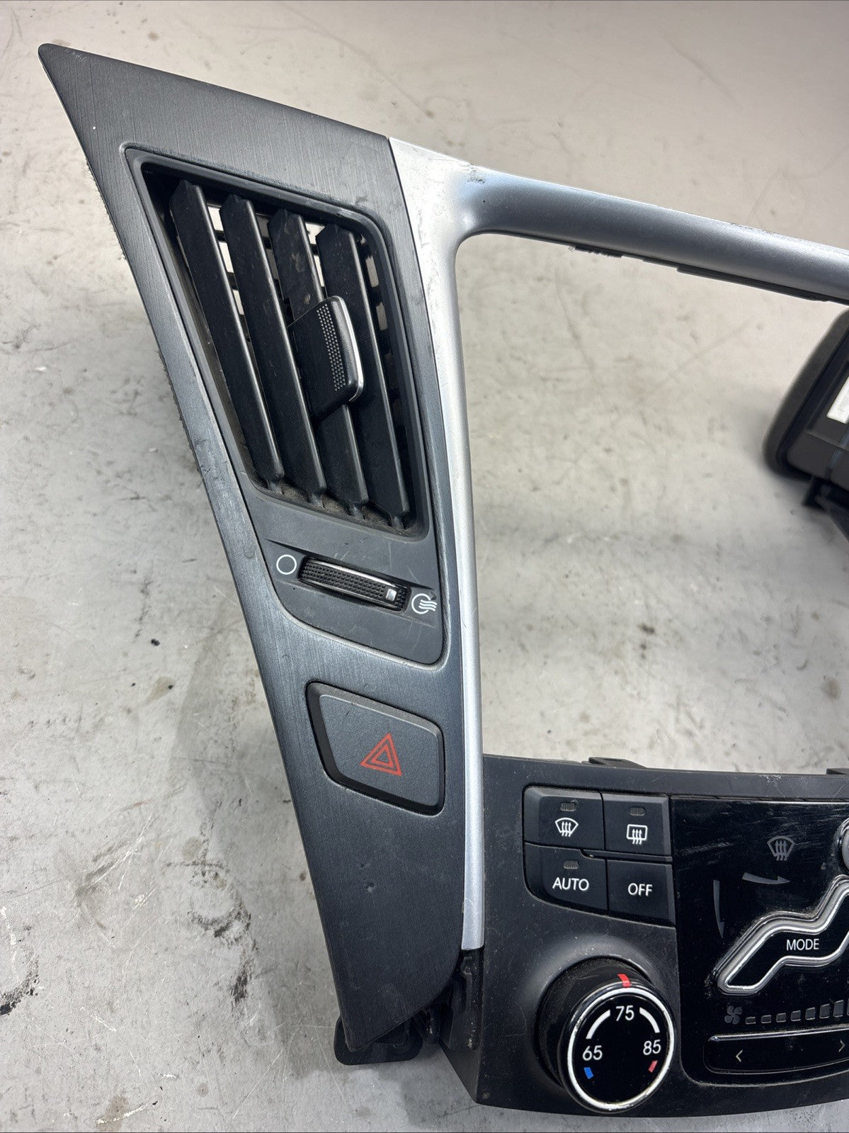 Hyundai Sonata AC Heater Climate Control Temp Unit Switch 97250-3QDA0 OEM