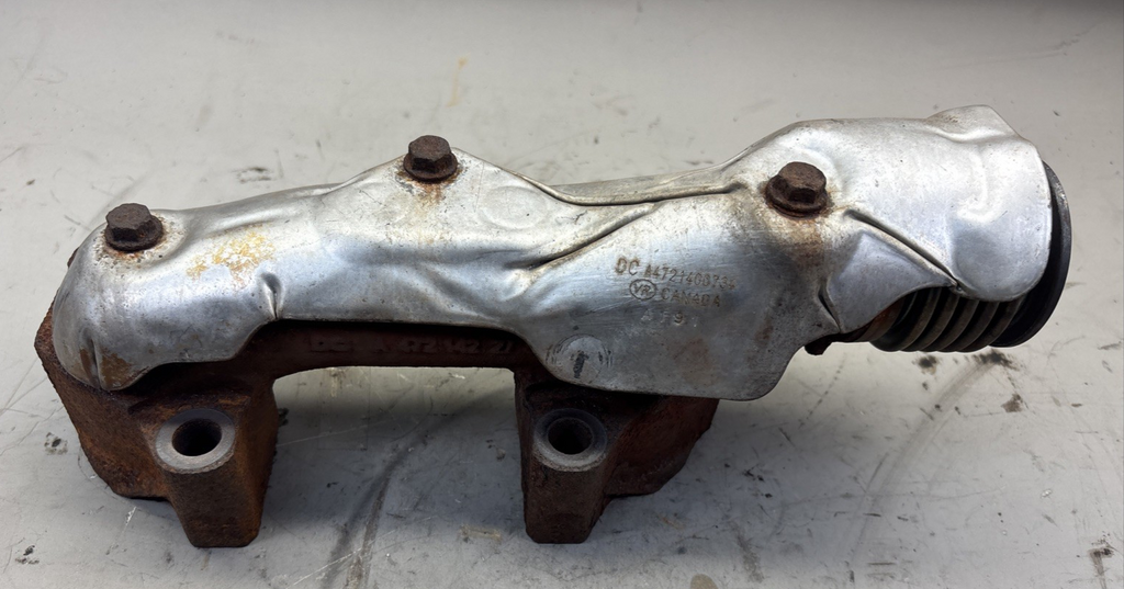 Detroit DD15 Exhaust Manifold A 472 142 27 01/001