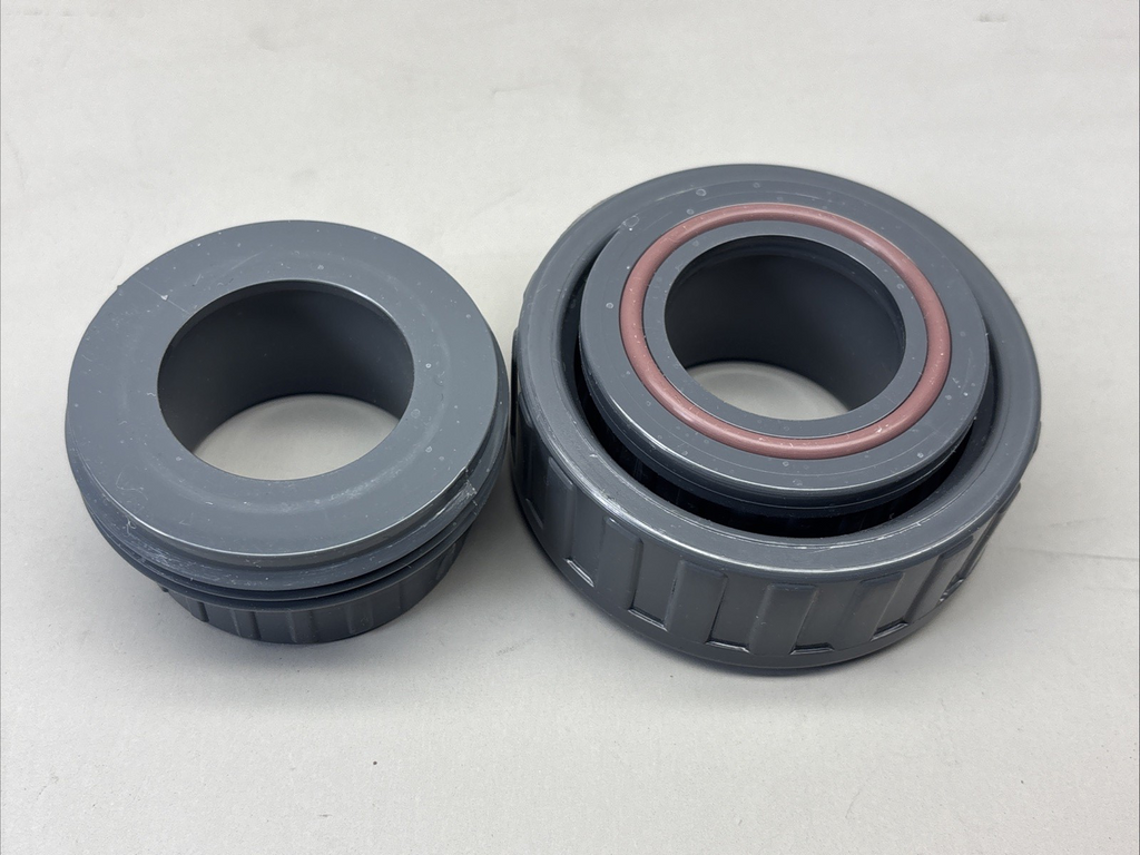 Spears 857-012 Union with FKM O-Ring Seal 1-1/4 Inch Socket x Socket