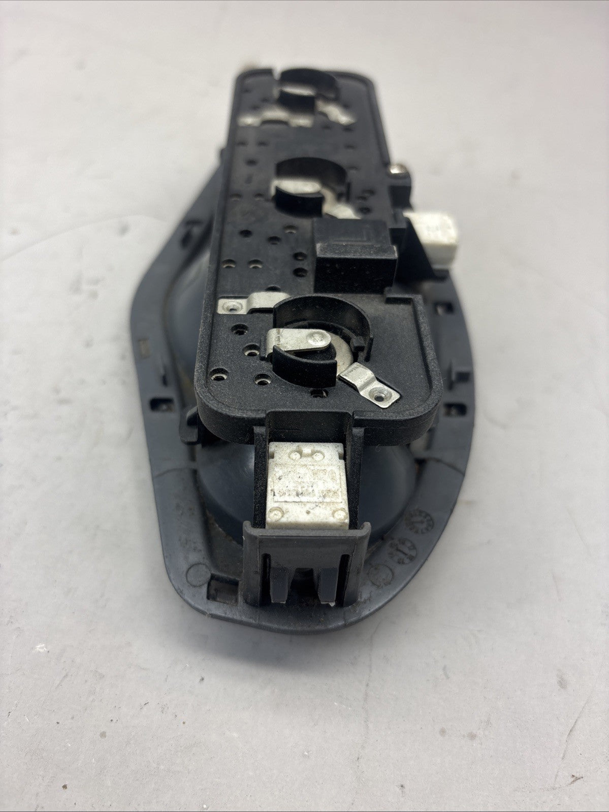 FREIGHTLINER 1-INJ-538-201 L PASSENGER OVERHEAD DOME READING LIGHT LAMP