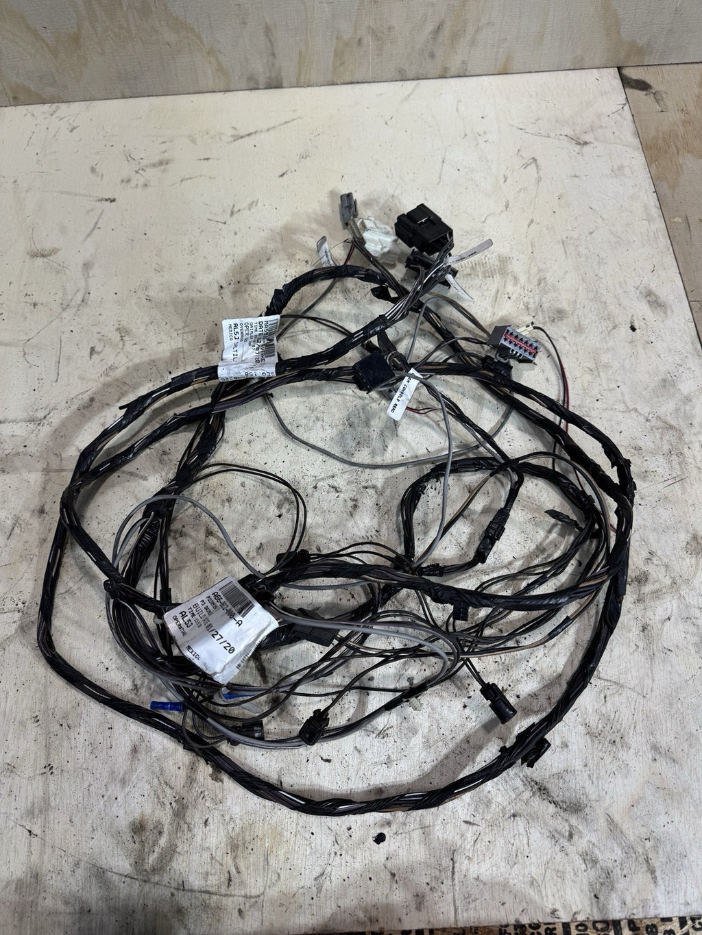 2018-24 FREIGHTLINER CASCADIA JUMPER WIRE WIRING HARNESS A66-06912-000-A OEM