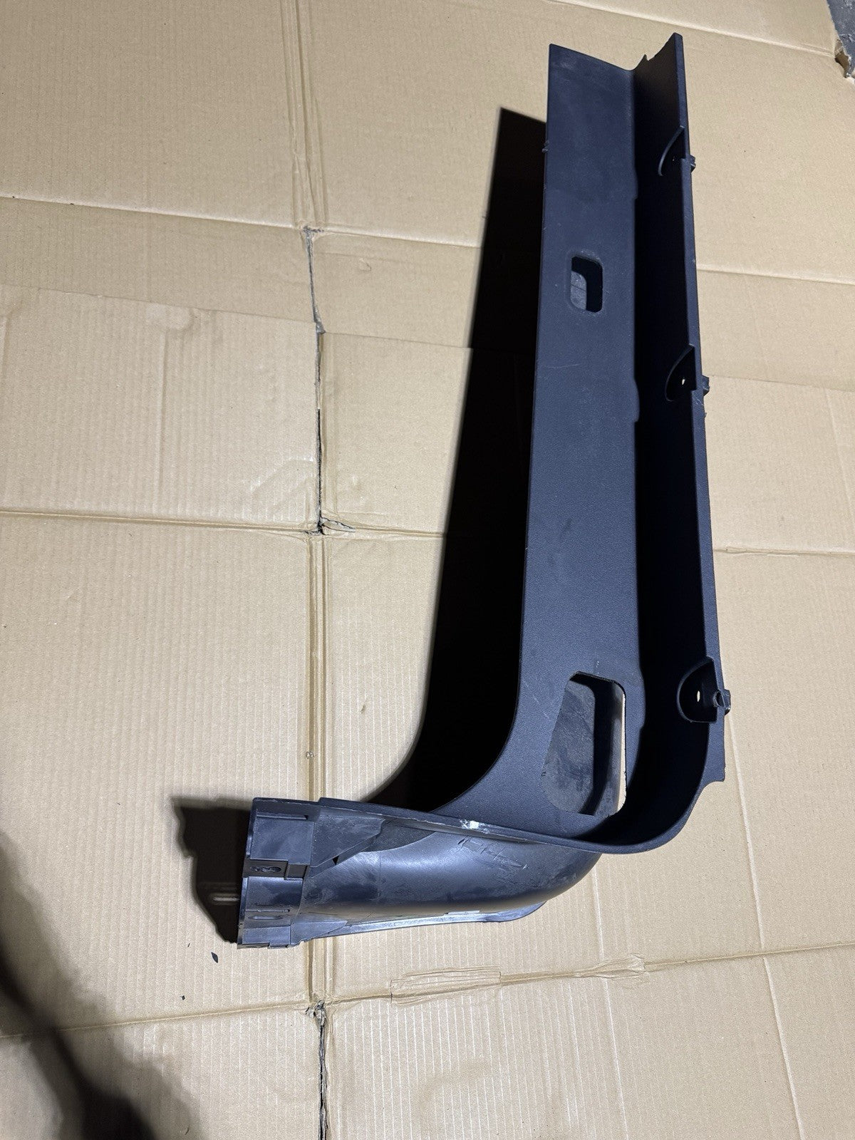2018-2024 FREIGHTLINER CASCADIA REAR RIGHT SIDE HALO PANEL 18-68431-030 OEM