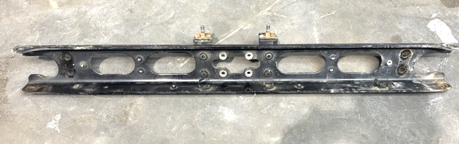 2018-24 Freightliner Cascadia 126 Frame Crossmember A1528129002