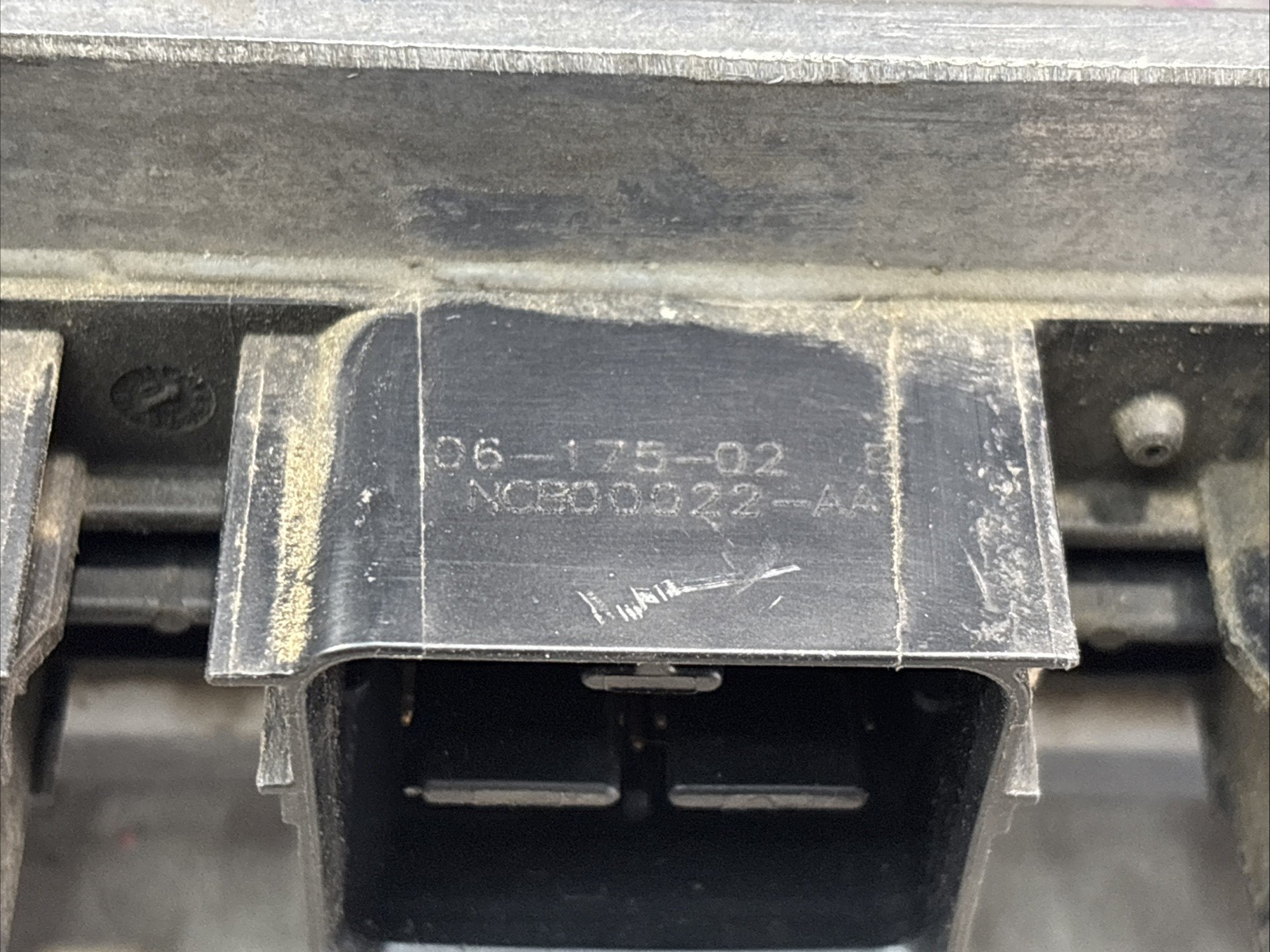 2007 Ford Mustang ECM Engine Control Unit ECU 7R3A-12A650-AAB