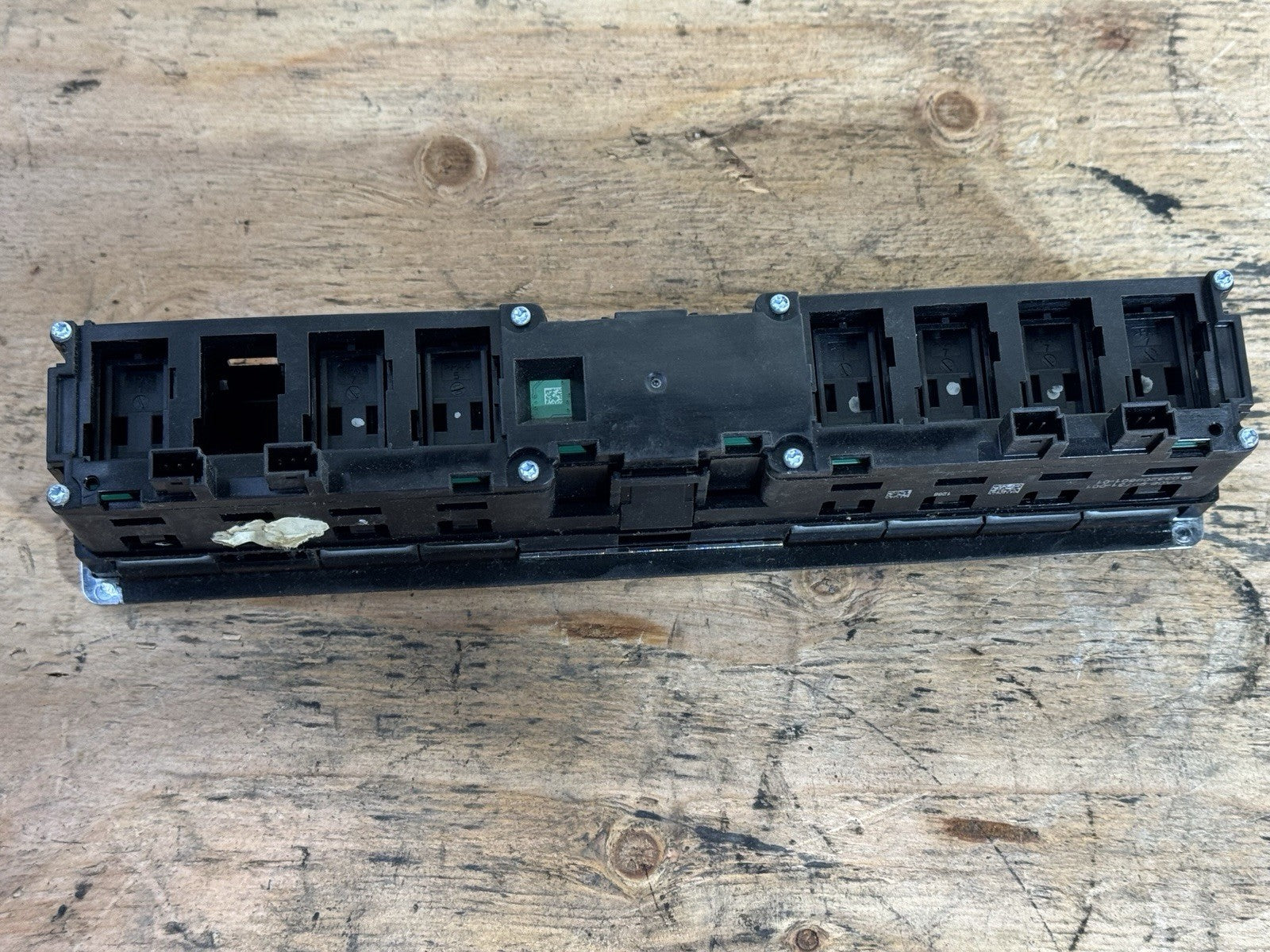 OEM FREIGHTLINER CASCADIA 126 PRIMARY SWITCH A06-90731-001