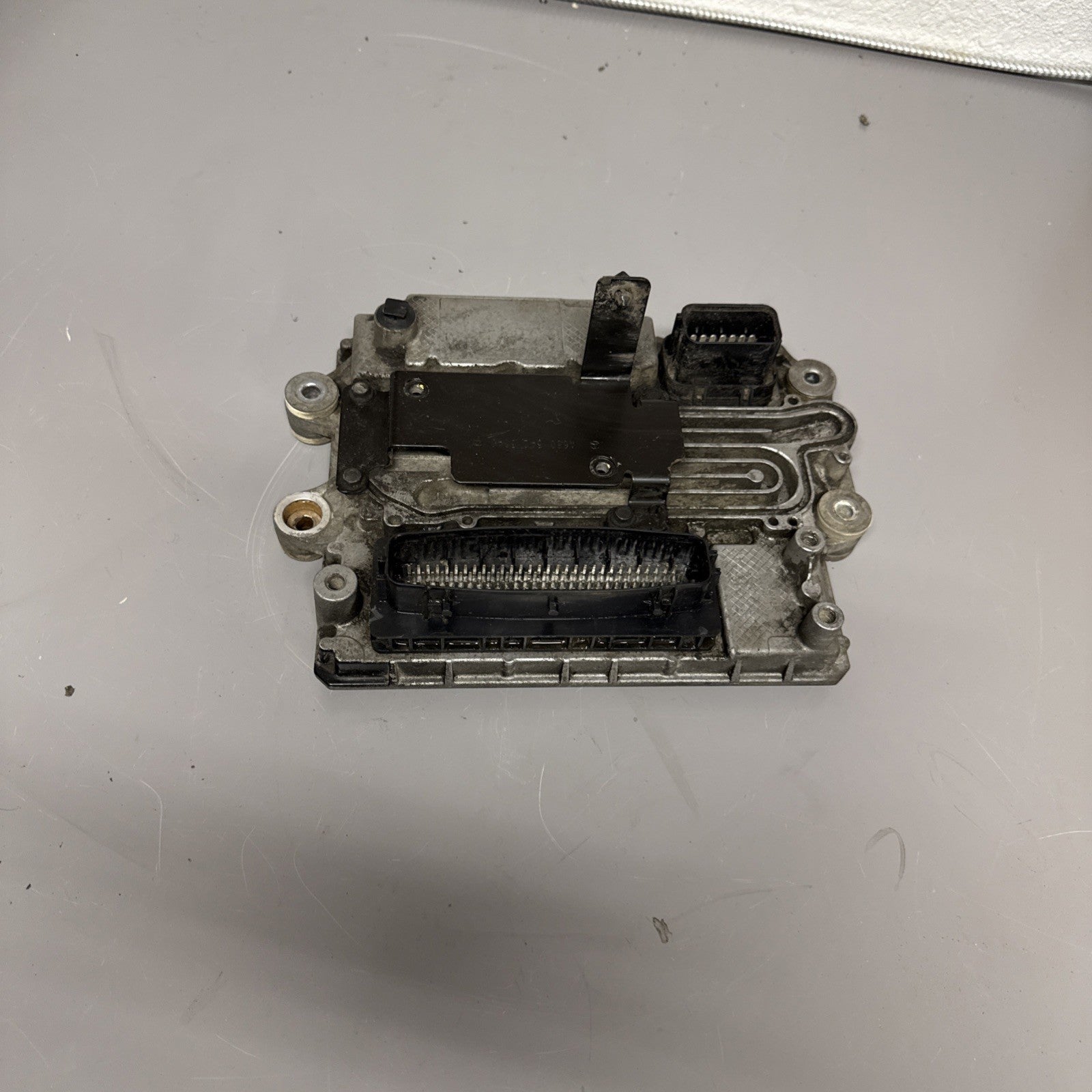 ECM #A000 446 59 54 / 005 from  Freightliner Cascadia   with Detroit DD15 ACM2.1
