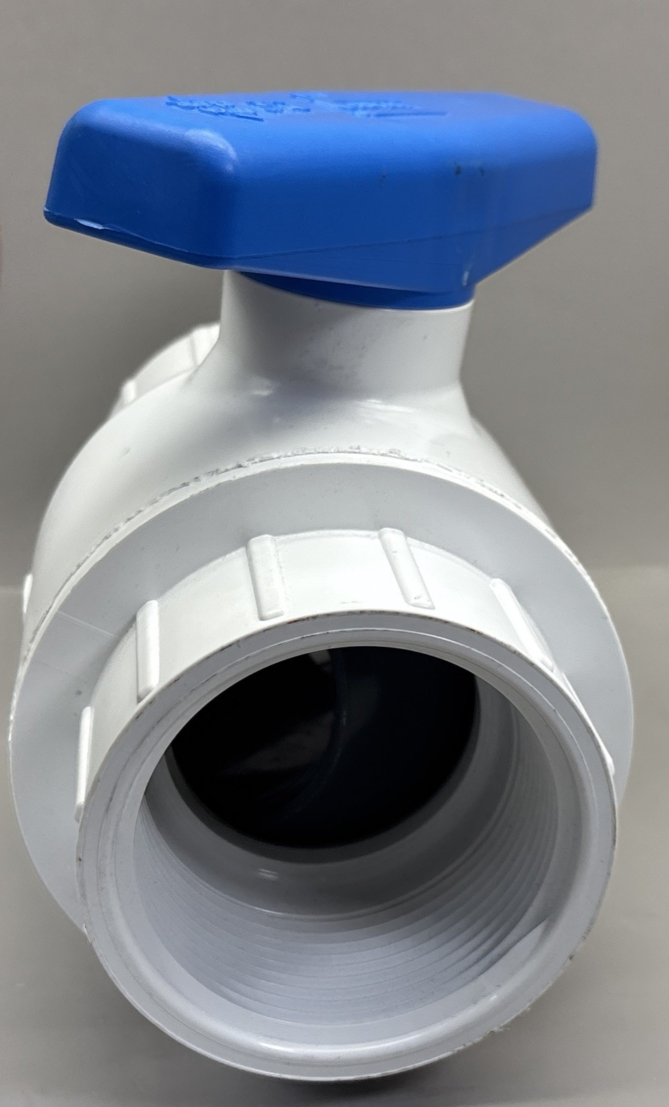 Spears 2621-025 2-1/2 IPS PVC Utility Ball Valve THD EPDM White 150 PSI 73F