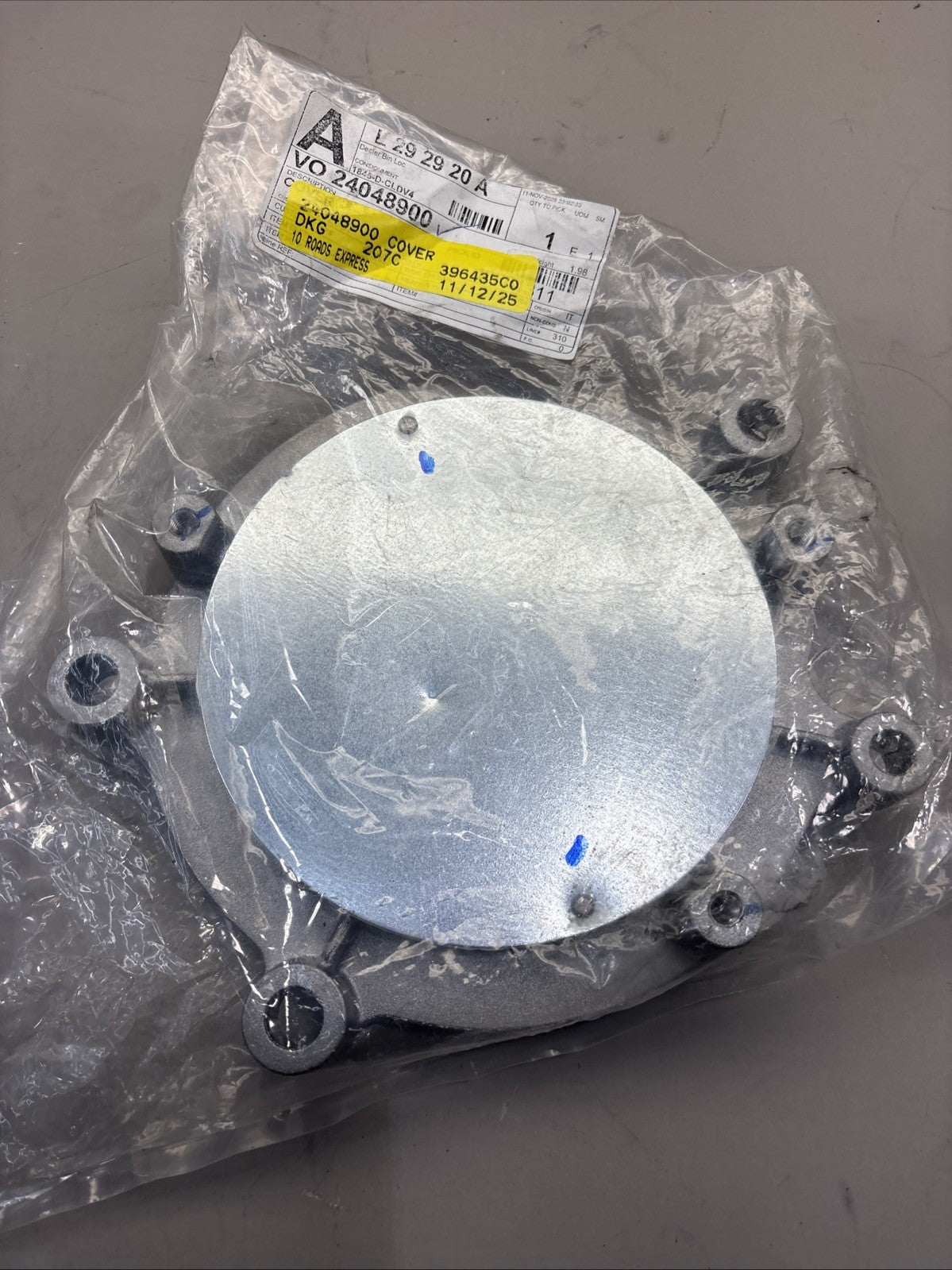 Fits MACK / VOLVO VO 24048900 Timing Gear Cover