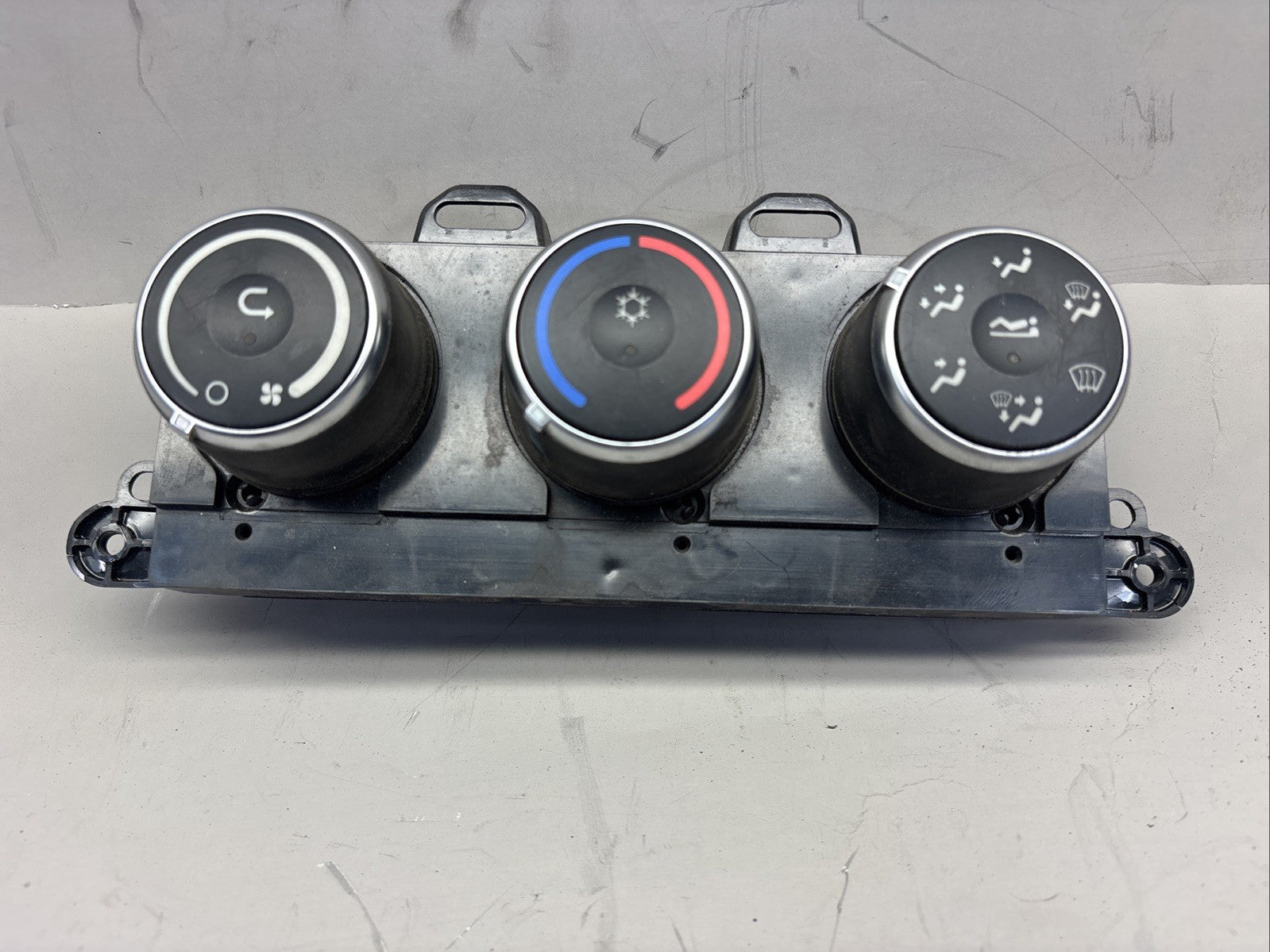 A22-73671-003 Genuine Freightliner® Temperature Control - Hvac