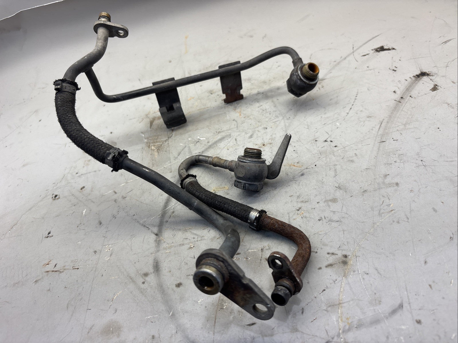 1832311 Geniune Paccar Doser Injection Module HOSES for MX13