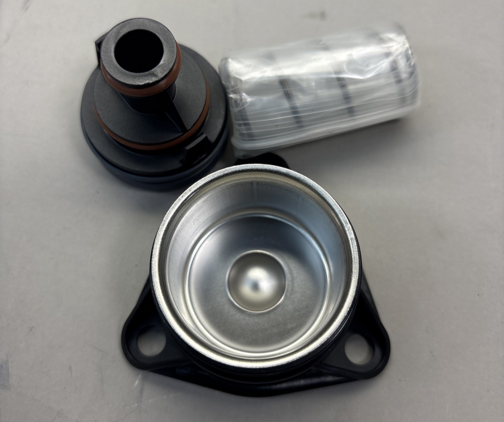 Genuine OEM Volvo Mechanical Fuel Pump 23100875