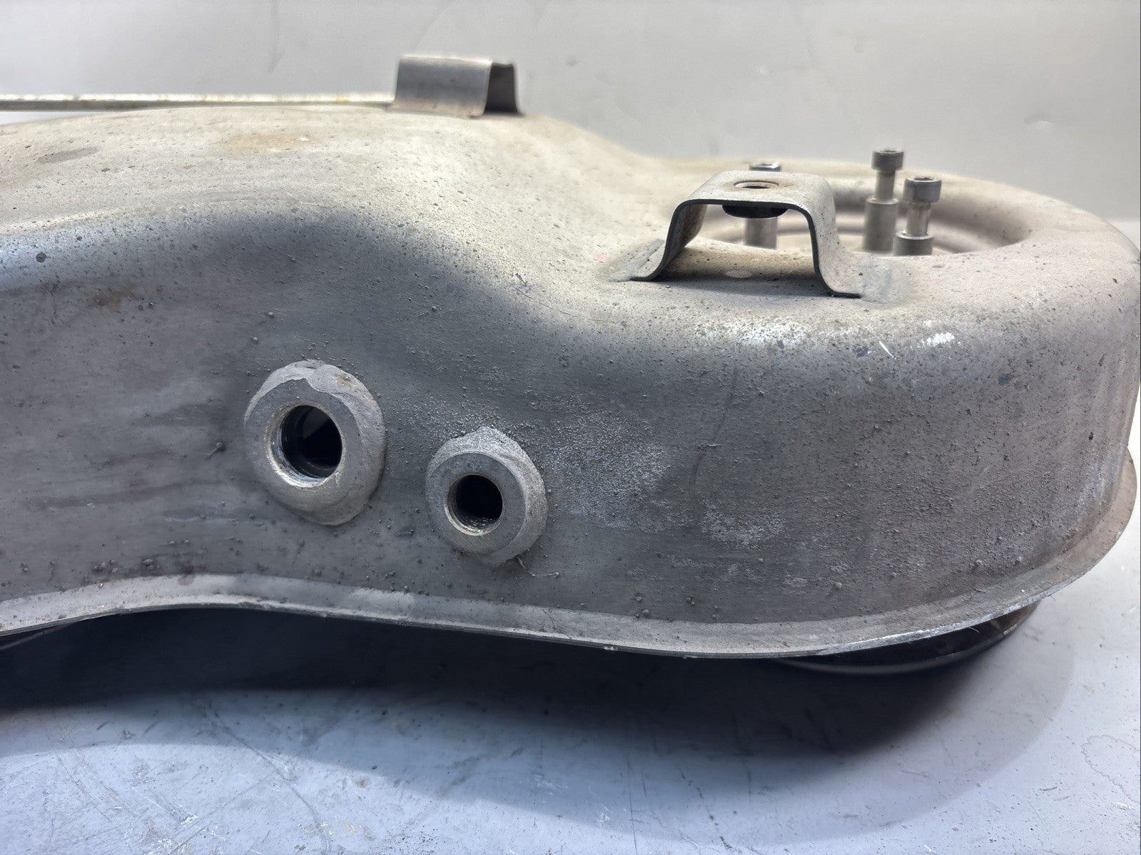 Mack  Volvo 22438983 SCR / DPF Cover