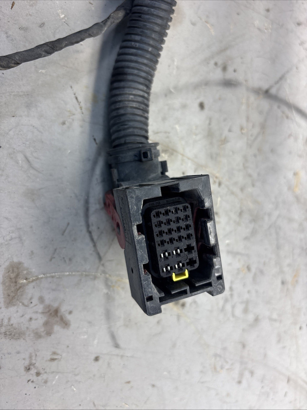Replaces 23108364-P02 2018 VOLVO ATO2612F