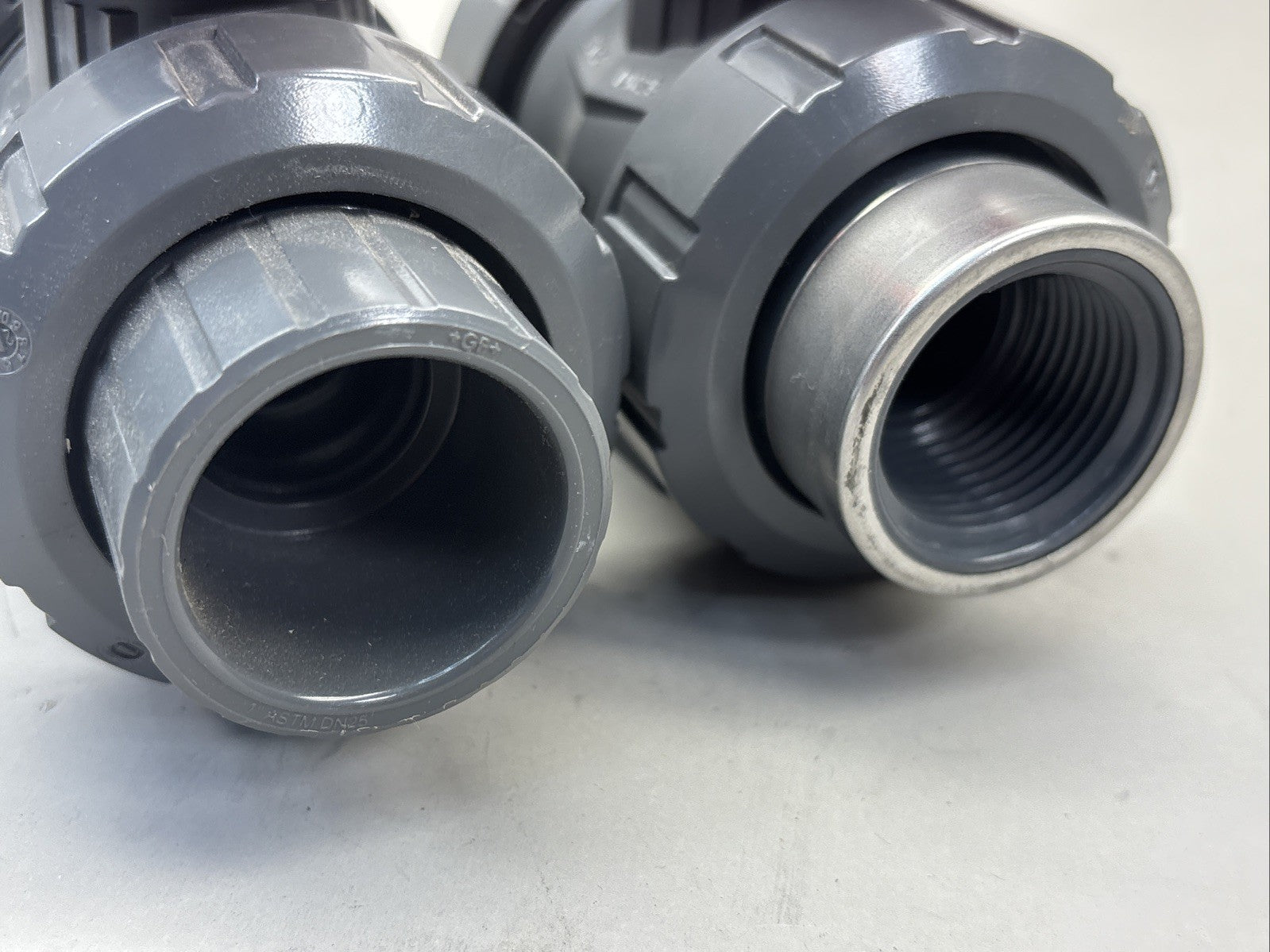 Lot of 2 GF 546PRO DN25, 1" PVC Ball Valve, ONE Socket Ends AND One Threaded END