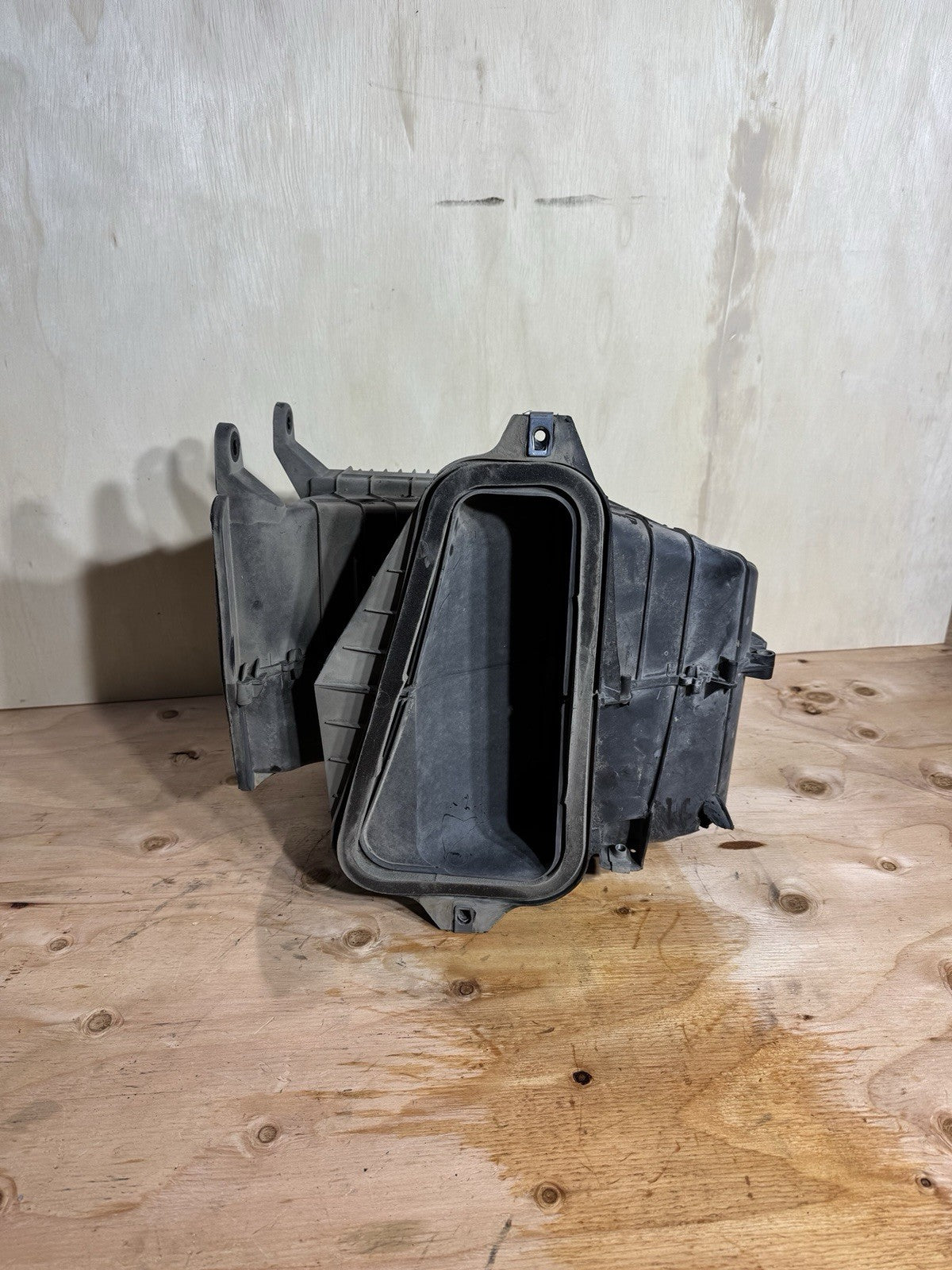 Kenworth F31-1228 Module   Intake, Air Damage