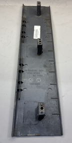 A18-53264-002 FREIGHTLINER CASCADIA DOOR SILL SCUFF PLATE COVER PANEL TRIM OEM