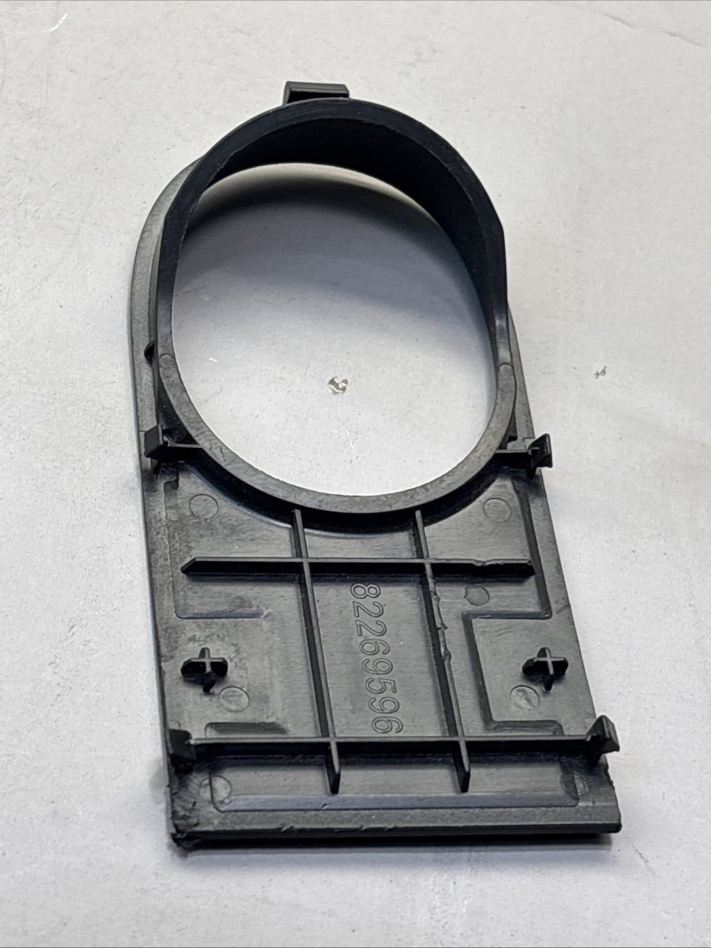 2018-2024 VOLVO VNL 860 STEERING COLUMN TRIM COVER PANEL 82269596 OEM