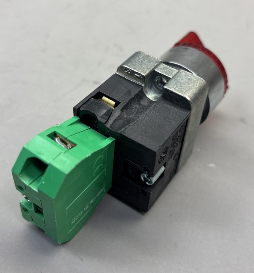 Automation Direct ECX-1050 Switch with ECX-1040 Contact Block - Free Shipping