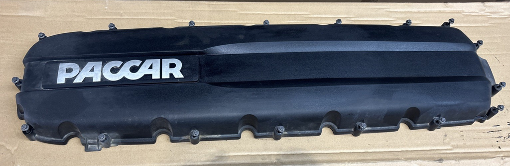 2272049 Genuine Paccar Engine Valve Cover