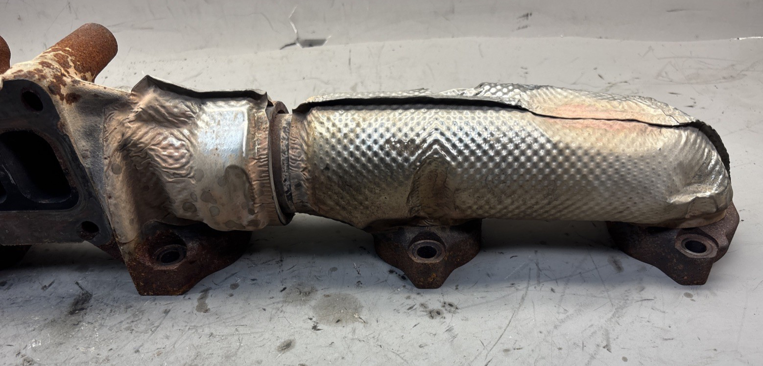 2019 Paccar MX13 Exhaust Manifold 2124731