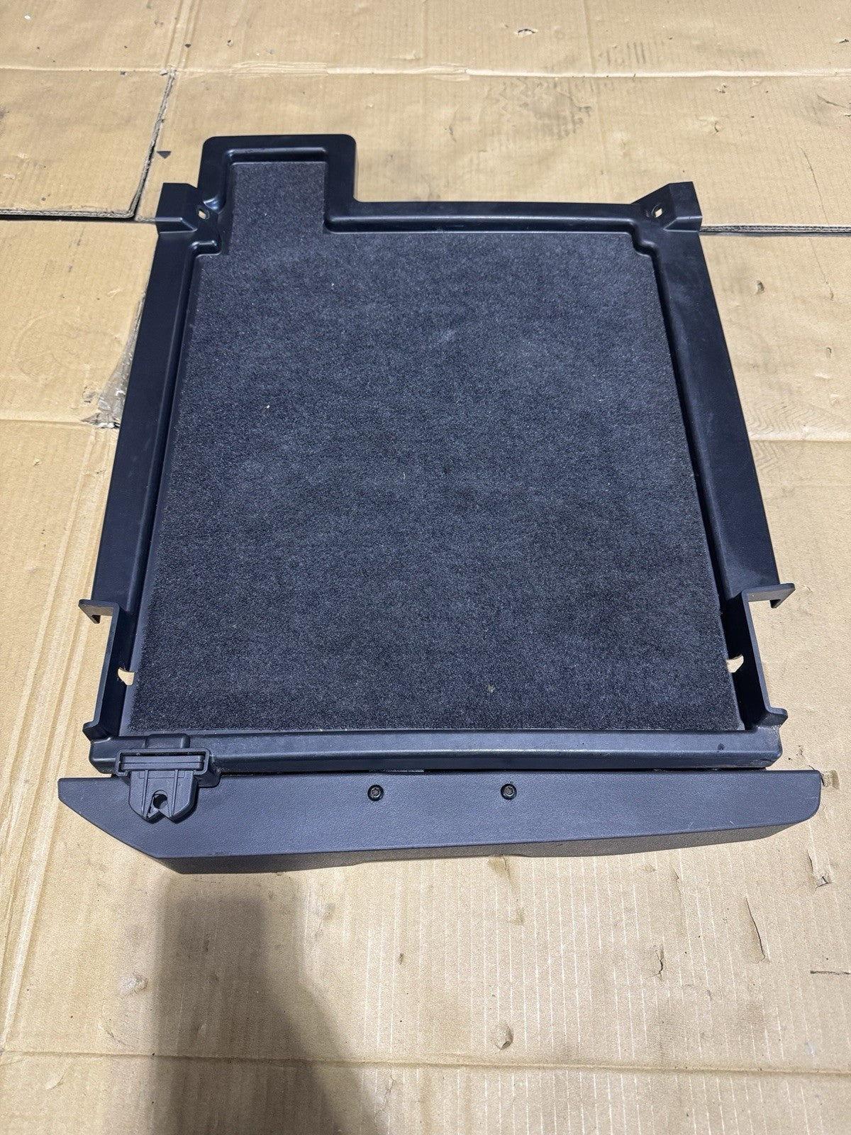 2018-2025 FREIGHTLINER CASCADIA CABINET SLIDING DRAWER ASSEMBLY 18-69155-000