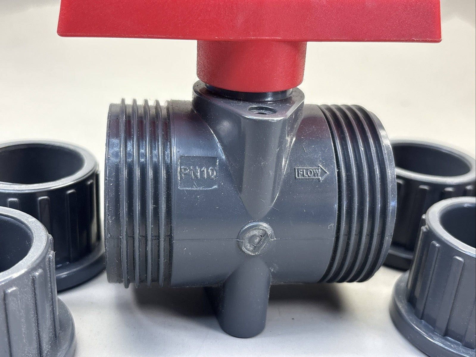 LOT of 2 - PVC Ball Valve DN25 PN10 Union End Gray Red Handle Control
