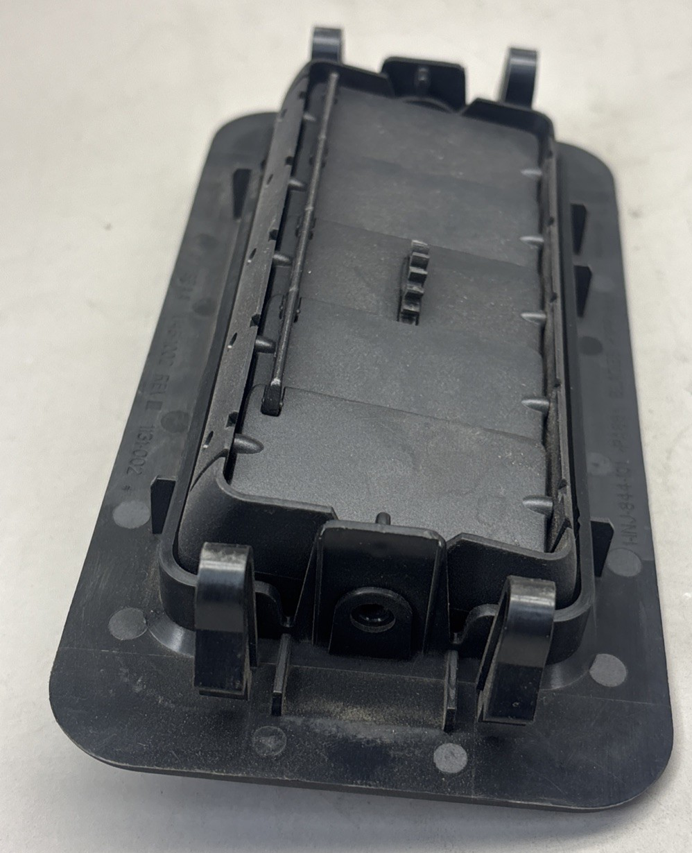 PACCAR   DASH LOUVERT VENT    U45-1002 / 07785AA / 1-INJ-844-101