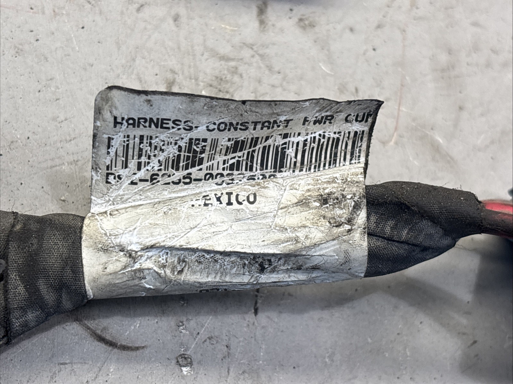 Genuine Paccar Harness-Constant Pwr Cum D92-6235-0023500