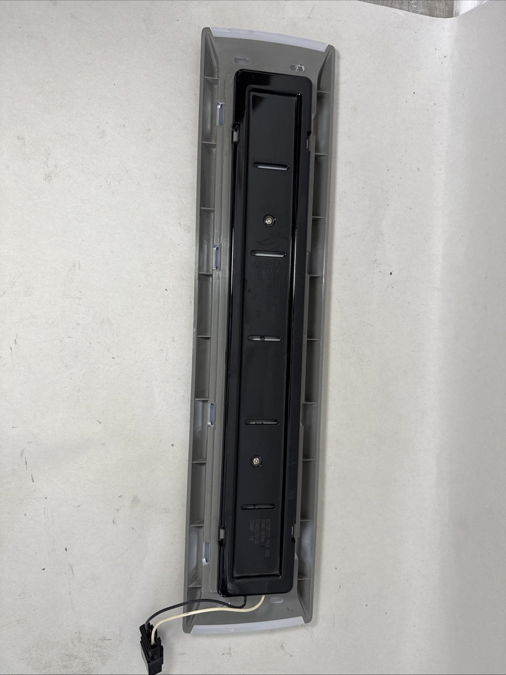 2018-2024 VOLVO VNL 860 INTERIOR DOME LIGHT LAMP 82758727 OEM