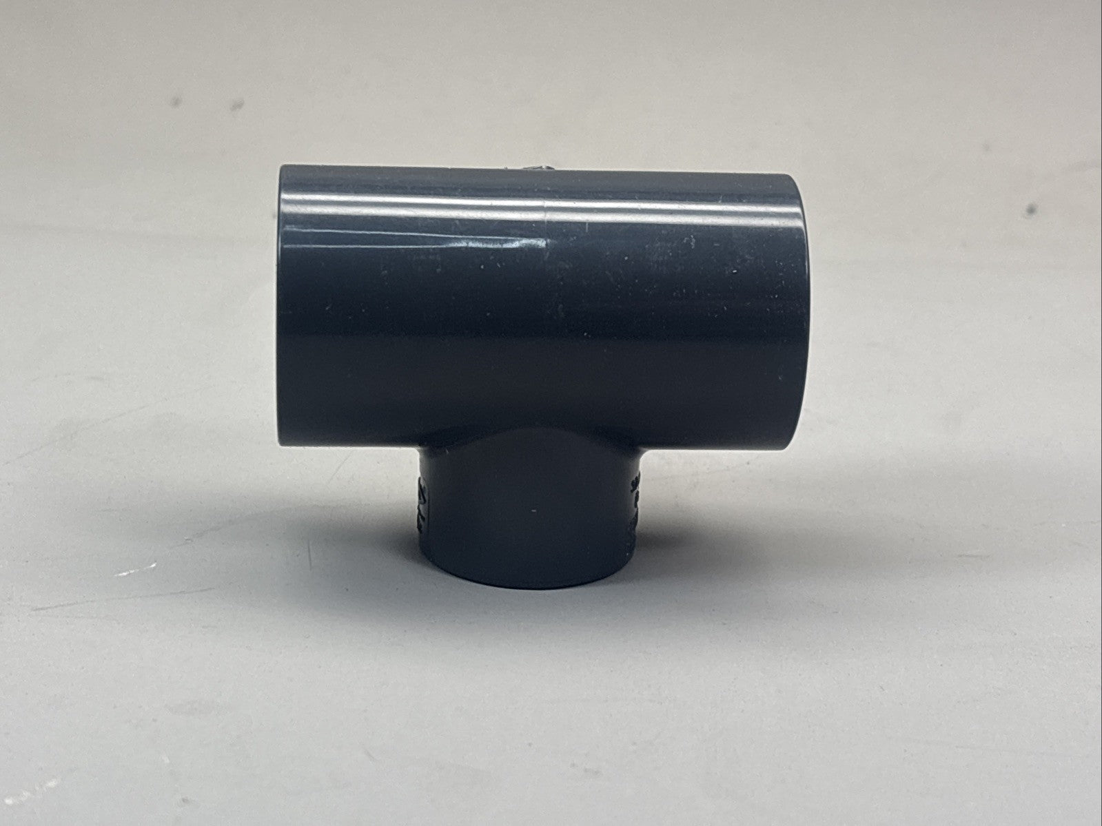 Box of 29 Era Pipe 1" x 3/4 PN 16 UPVC Reducing Tee Gray Slip 32mm x 25mm