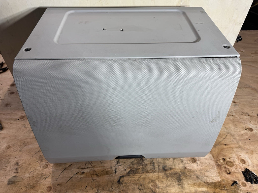 A18-71222-000 2023 Freightliner Cascadia Interior LH Cabinet