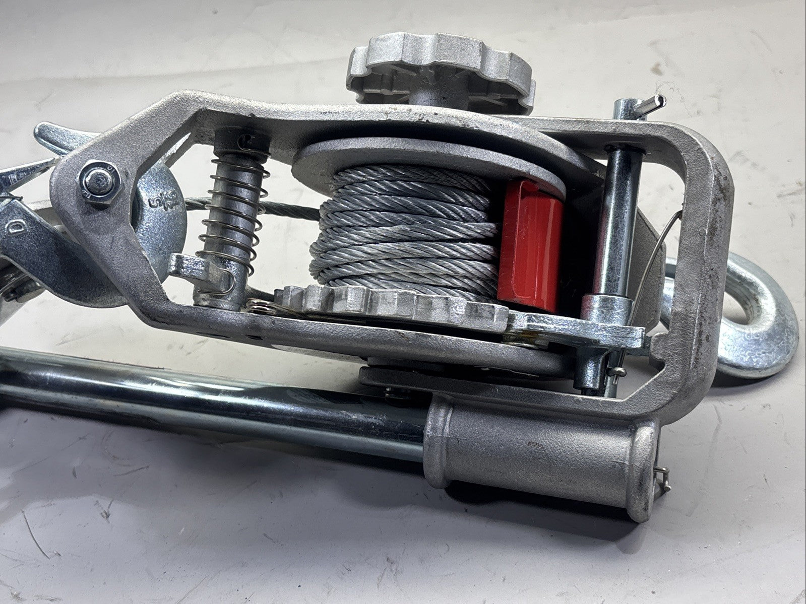 Dayton 61La34A Cable Ratchet Puller, 1000/2000Lb