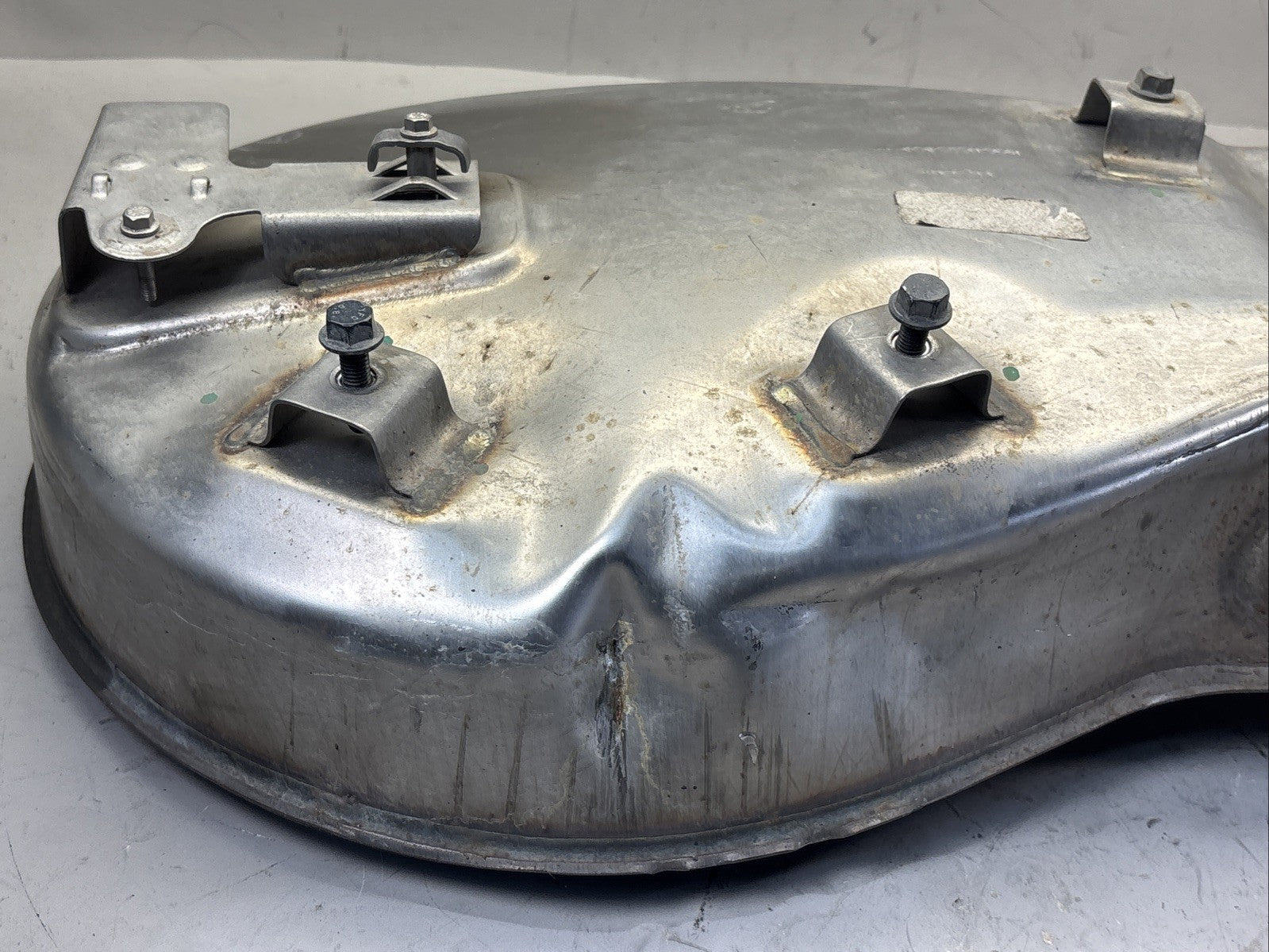 Mack  Volvo 22438983 SCR / DPF Cover