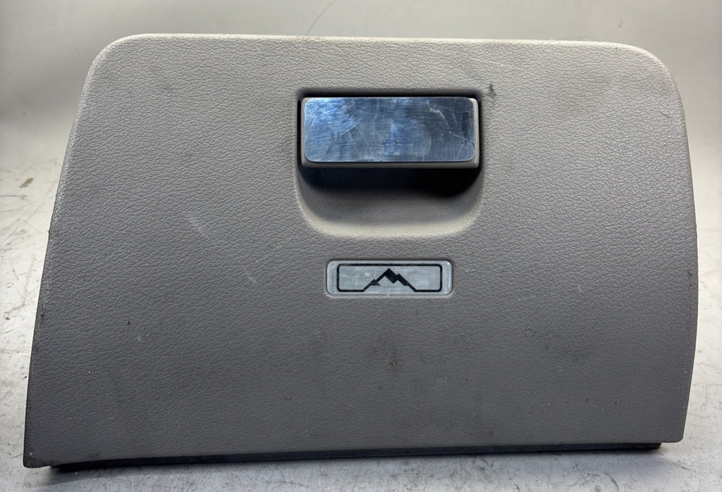 Freightliner 22-60537-000 Glove Box Assy 22-60535-000