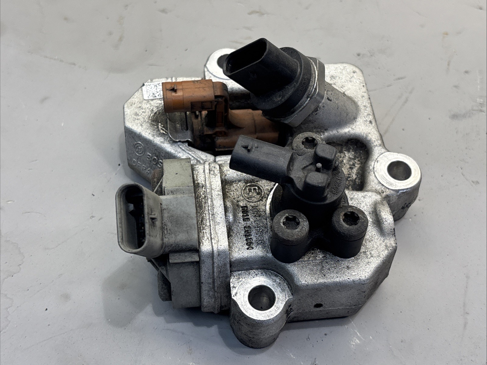 Genuine Bosch  DD15 Fuel Doser Valve EA4720700555 A4720700555
