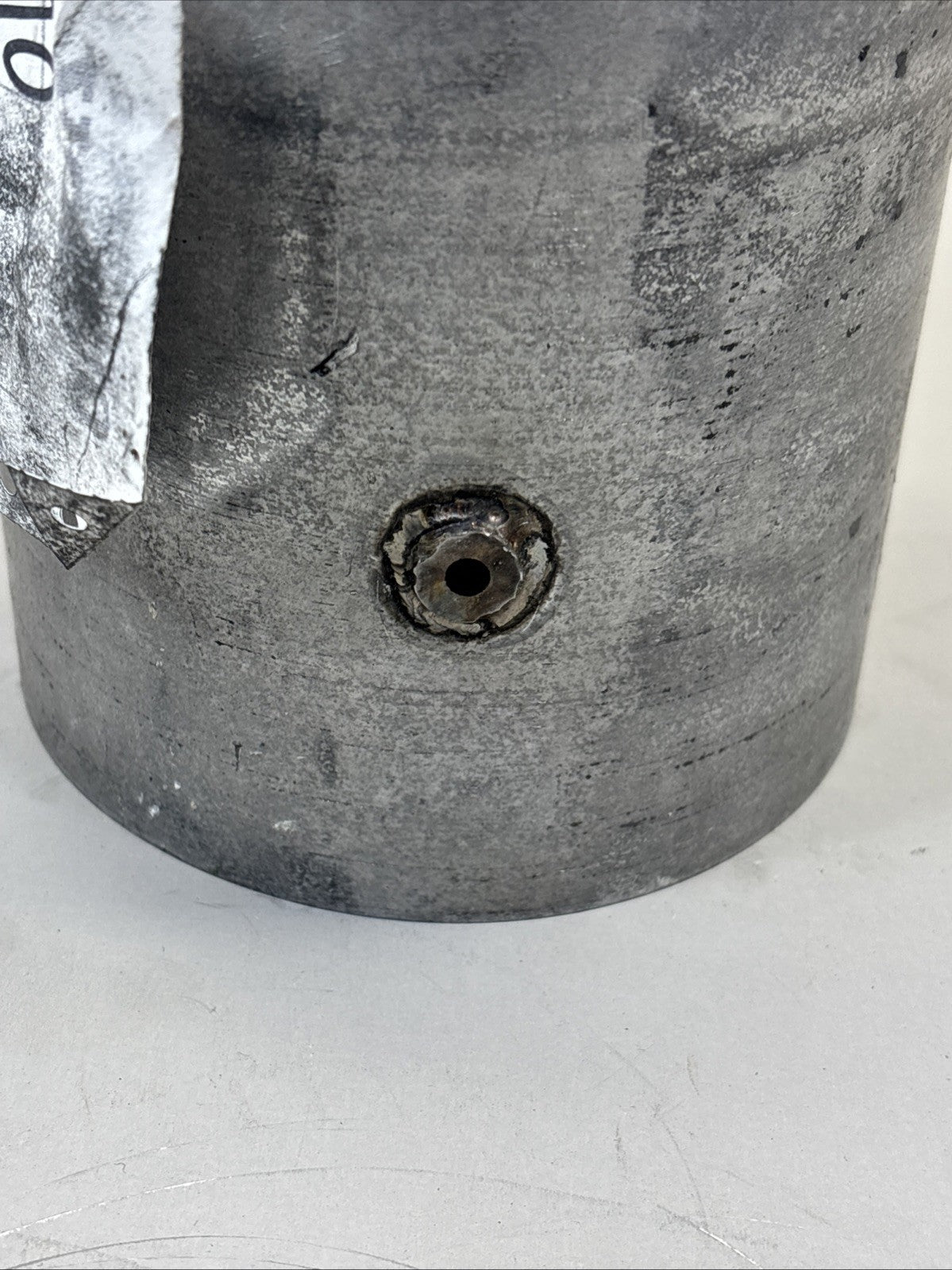 21677382 Exhaust Pipe for Volvo