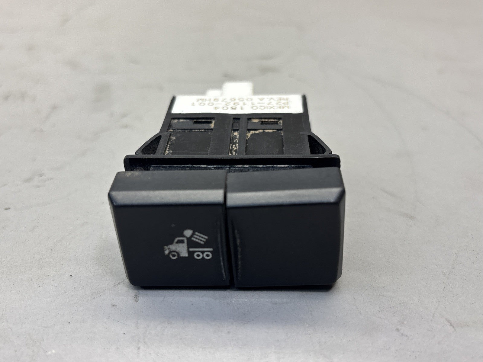 2020-2025 KENWORTH T680 T880 DASH FLOOD LIGHT LAMP SWITCH P27-1244-001-01