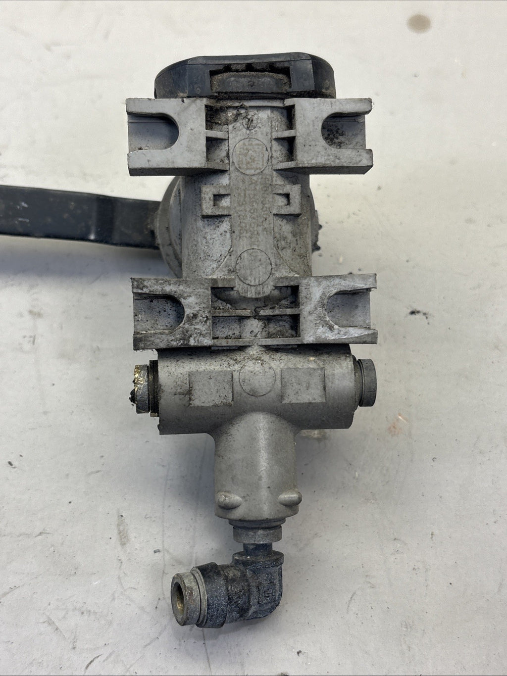 Cab HCV For Freightliner Part 171.H00650DFOE Replaces A1868769000, A1868620002
