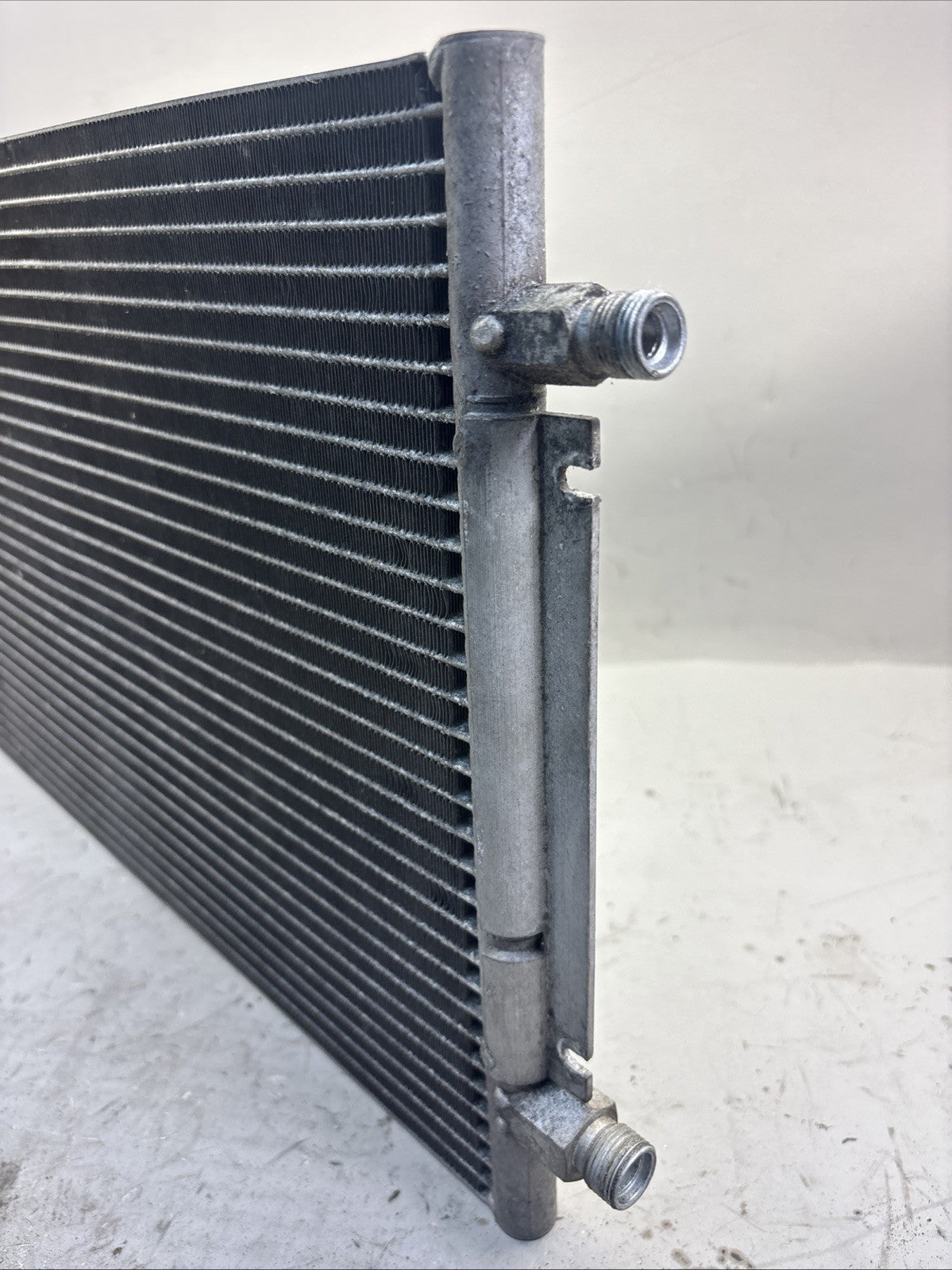 OEM AC Coilcondenser for Thermo King Tripac APU 1E55622G02 / 201908311755